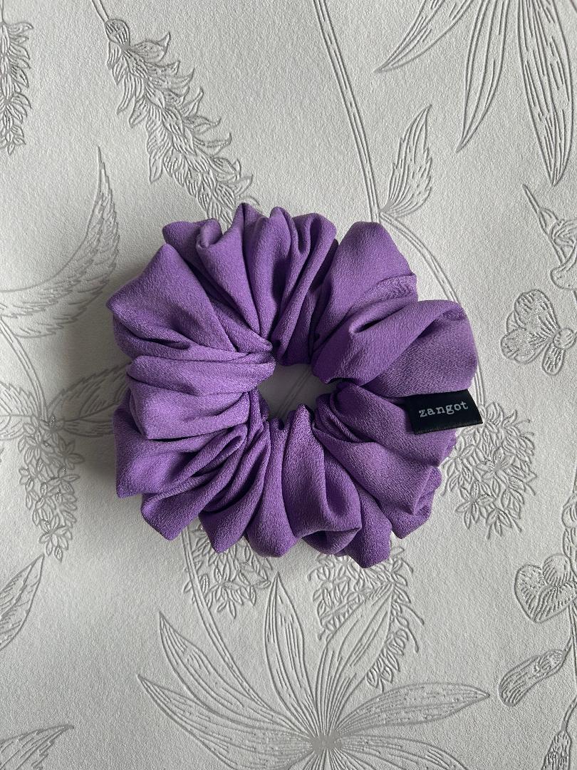 Medium Amethyst Scrunchie